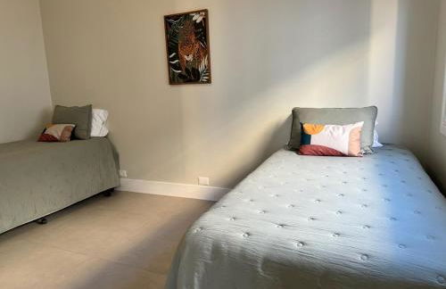 Modern, spacious with beach view! - Foto 8