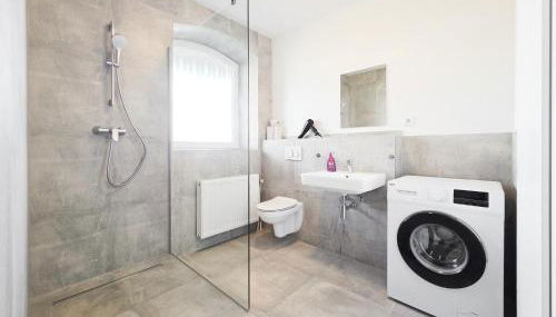 Tolstov Apartments - 3 , 4 and 5 Room Apartments - 20 Min zur Messe DUS - Foto 3, towels, Shower