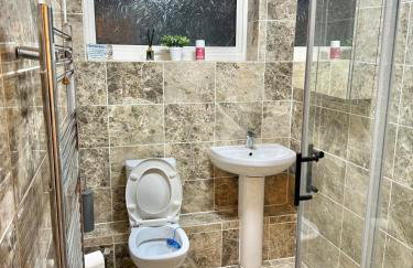 Cozy Two Bedroom in Welling - Photo 12