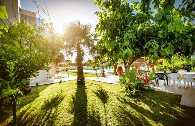 Martimi's Apartments - Photo 18