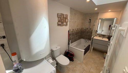 Gîte accès direct à la plage du DDAY - Foto 4, Shower