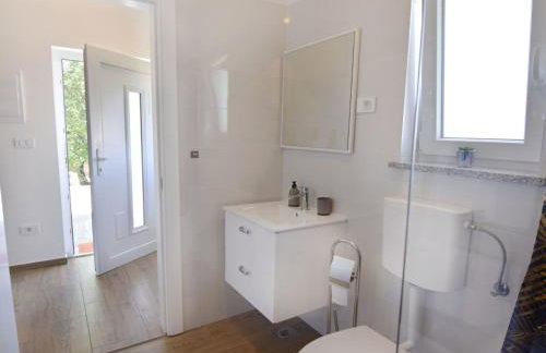 Apartment Apartment 2 in einer neuen Villa mit Pool in ruhiger Lage by Interhome - Foto 14