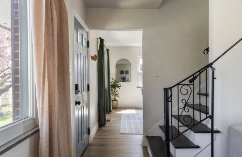 4 Bed 3 bath Boutique Home Near OSU, Crew Stadium, Short North, COSI, & Downtown - Foto 24