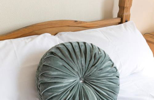 Cozy 3 Bedroom Cottage with stunning Sea View - Pass the Keys - Foto 24