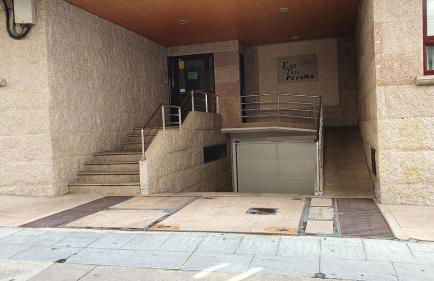 En el centro, garaje privado y terraza - Foto 23