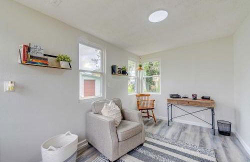 Peaceful Lady Lake Home with Screened-In Porch! - Foto 3