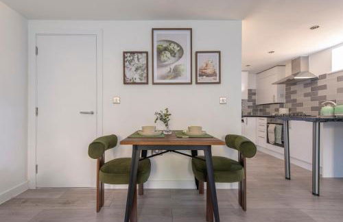 The Green Haven-Cozy luxury flat in Crayford - Photo 3