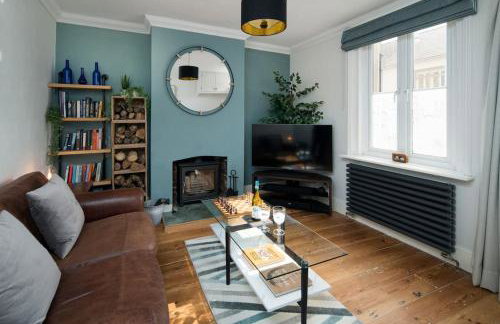 Captain's Cottage - 1BR, Garden, 2-Min Walk to High St - Foto 3