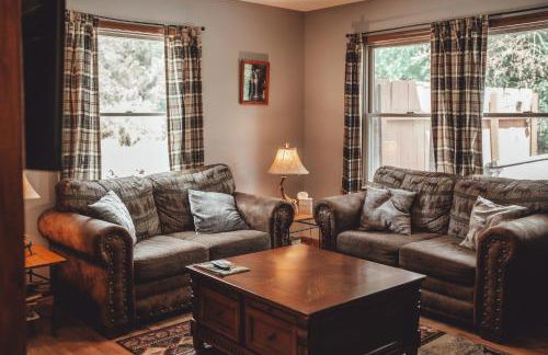 Patriot Cottage at American Heartland Cabins - Photo 20