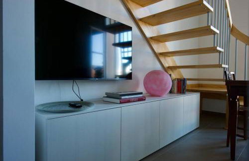 Loft Trevisan Elegant Apartment in Bra with Private Garage - Foto 3