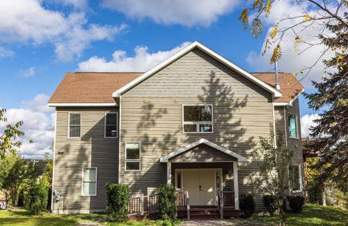 Fall Colors Getaway Walk to Downtown & Ferry - Foto 31