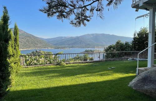 Villa con piscina, jacuzzi y basket junto al lago de El Burguillo - Photo 7