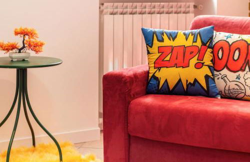 Black & White or Pop Art - Design Apartments with Parking & WiFi - Photo 38