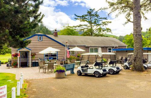 Cozy Coastal Condo Steps from the Beach with Deck Views - Foto 21
