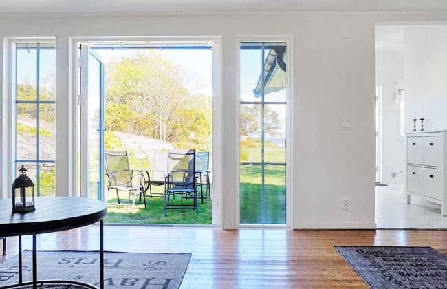 Magical Seaside Retreat on Tjorn-by Traum - Photo 20