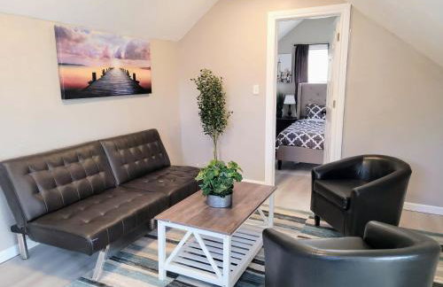 Sweet home, King bed, backyard and parking - Foto 19