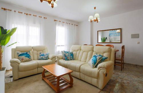 Sunny Seaside Getaway in Mar Menor - Foto 4