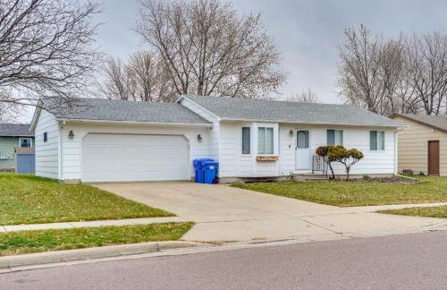 Cozy Sioux Falls Home - 7 Mi to Downtown! - Foto 3