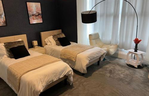 Spacious 7-Bedroom Victorian House - Foto 15