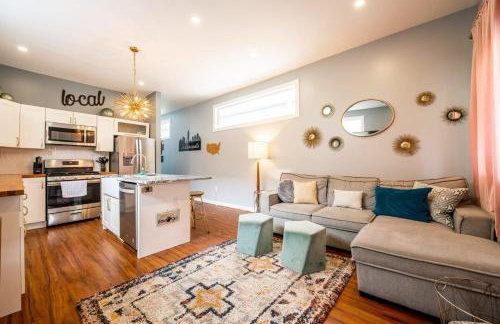 Charming Fountain Square Home 2 Bedroom BBQ Family Friendly - Foto 2