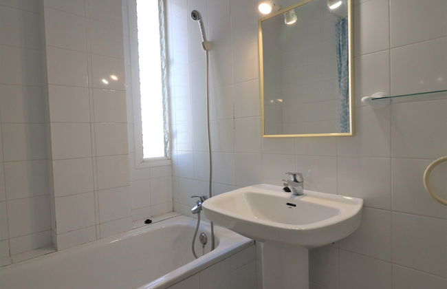 Apartment in Roses Near Sandy Beach - Photo 22