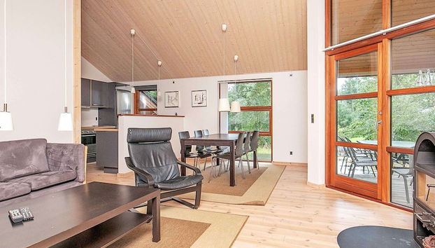 8 Person Holiday Home in Skals - Photo 4