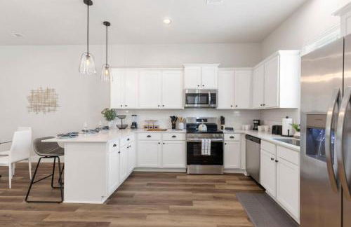 Modern Magnolia Cottage Pool and Gym Access - Foto 29