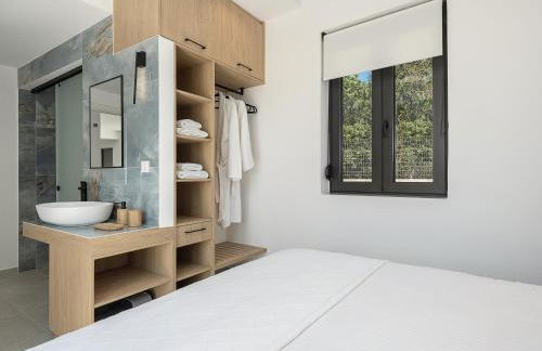 Avrilia Seaside Villa Heated Pool - Foto 34