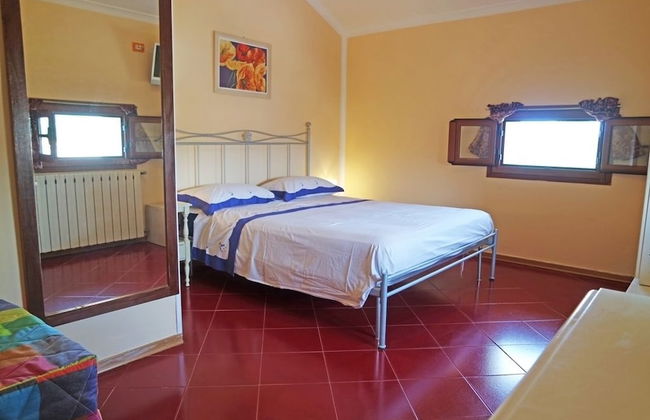 Emanuele Apartments - Photo 2