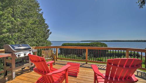 Family Lakehouse with Deck and Beach on Lake Champlain - Foto 1