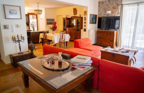 A Luxury Seafront Villa with amazing ambience and view - Foto 16