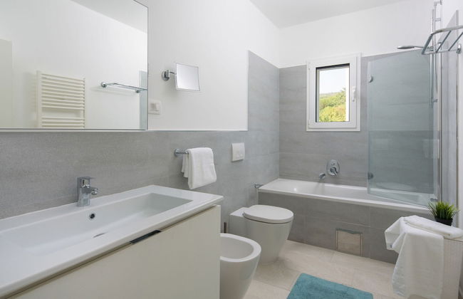 Exquisite Villa in Stanisovi With Swimming Pool - Foto 17