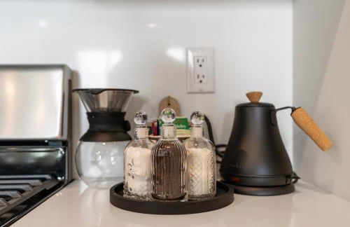 Upscale Views 2br Free Parkn, Walk 2 Train, 2bath - Foto 8