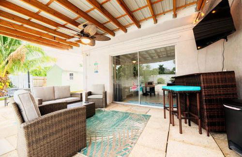 Beach Vacation Home 4 BR w/ Pool near West Palm Beach - Foto 3