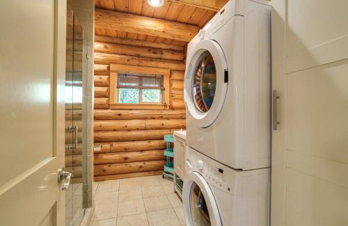 Walk to Pine Mountain Lake: Spacious Family Cabin - Photo 24