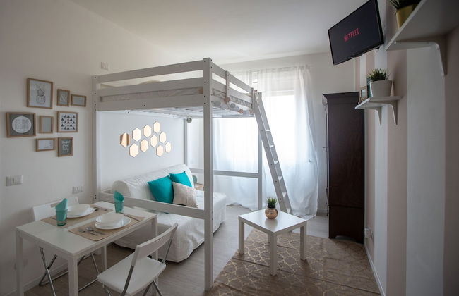 Home Hotel - Transiti 21 - Photo 1