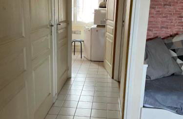 Grand T2 Côte de granit rose plages et commerces à proximité - Foto 12