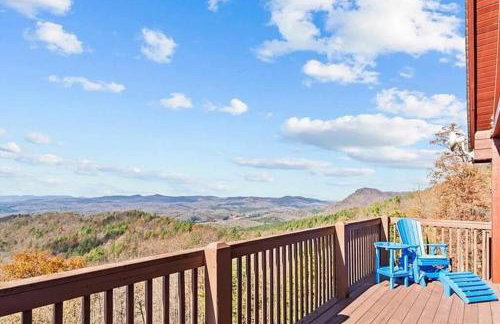 Luxury Mountain Cabin Retreat w/ Stunning Views - Foto 2