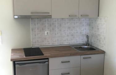 Elia Studios - Photo 11