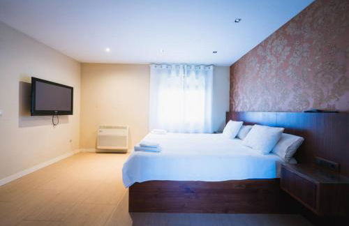 Precioso chalet con piscina y pista de padel - Photo 31