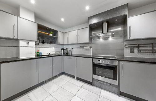 Modern 2 Bed with Balcony & London Eye Views - Foto 42