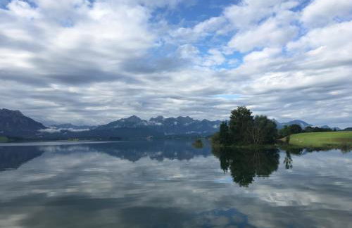 Erholsamer Traumurlaub wo auf Bergen Schlößer wachsen - Foto 28