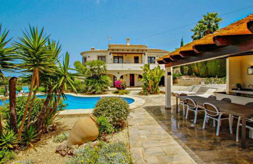 Nessa - well furnished villa with panoramic views in Benitachell - Foto 1