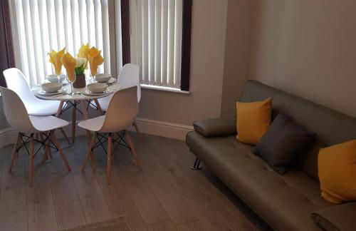 Hollis House - 5 Bedroom Contractor Accommodation in Derby - Foto 3