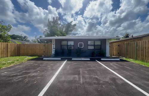 20 OFF BLUE WAVE 10min Beach and Airport - Foto 23