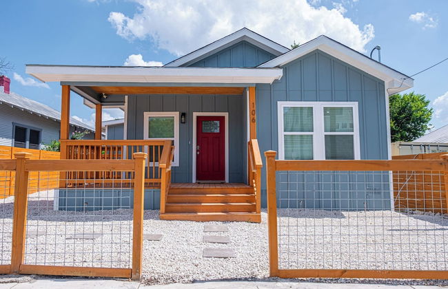 Heaven-sent Convenient 4br/ 3BA Near Downtown - Foto 1