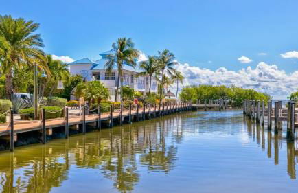 Sunrise Oasis - Top Floor Ocean Pointe 2411 - Foto 22