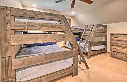 Nekoosa Golf Course Retreat with Hot Tub! - Foto 25