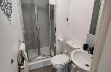 Lakeside-Dakota 3bed house 2bath parking M27 J5 Southampton Airport sleeps 6 - Foto 23