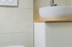 CASA DEL SOL - Neu ausgestattete Ferienunterkunft mit Parkplatz und E-Auto Ladestation - Foto 7